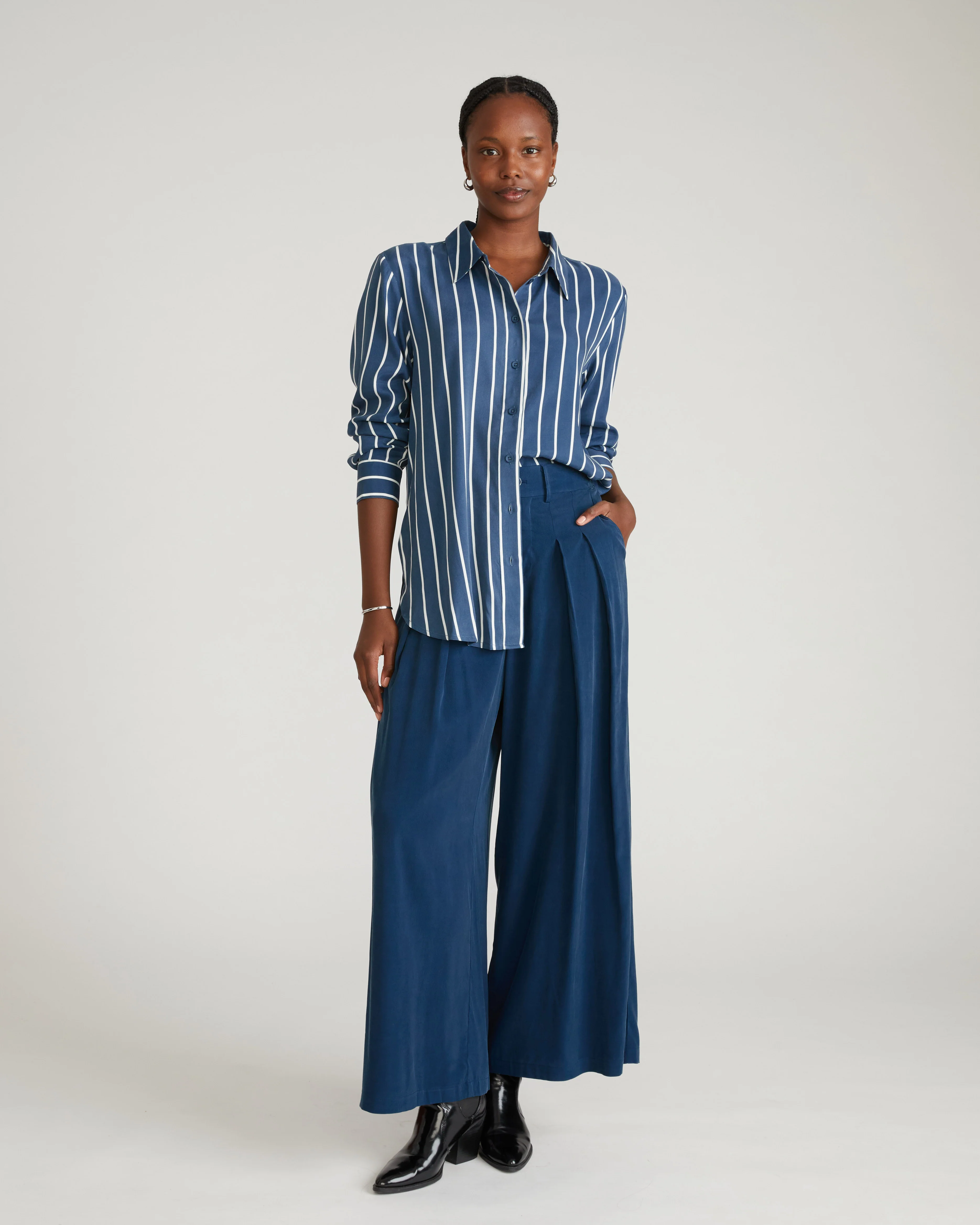 Cooling Stretch Cupro Artist Shirt - Ensign Blue/White Stripe