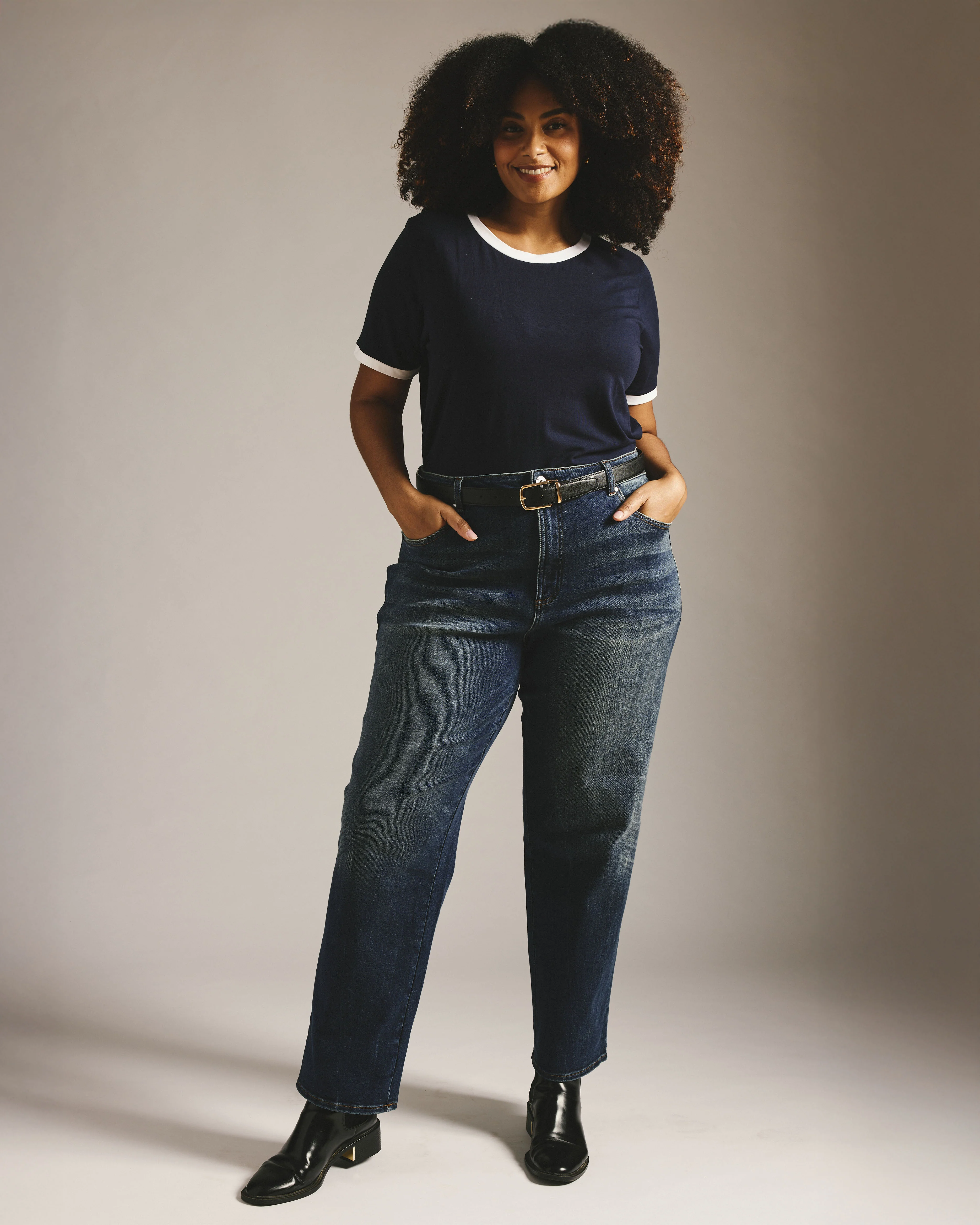 Donna High Rise Curve Straight Leg Jeans 32 Inch - Field of Dreams Indigo