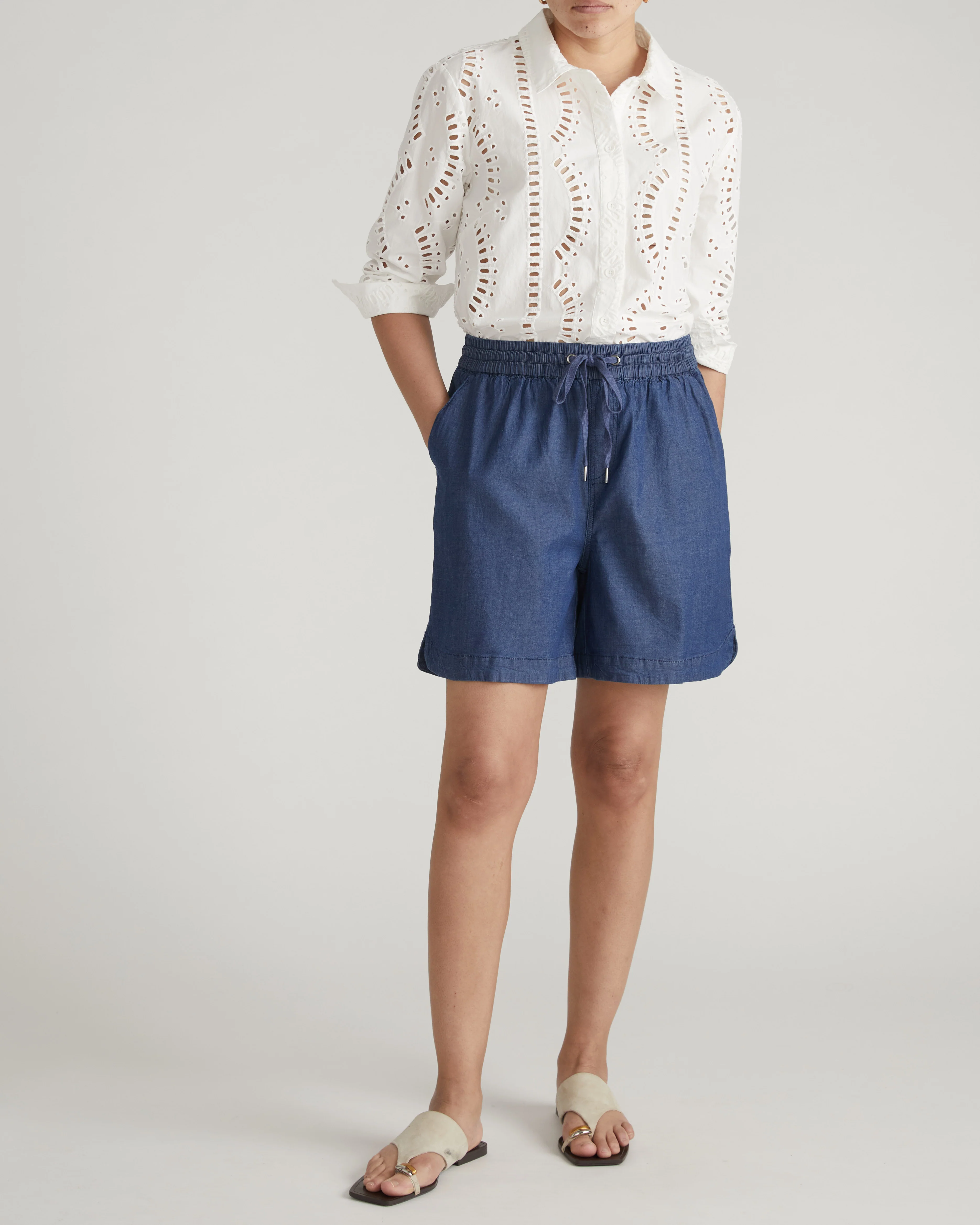 Perfect Tencel Chambray Shorts - Midnight Blue - Image 4