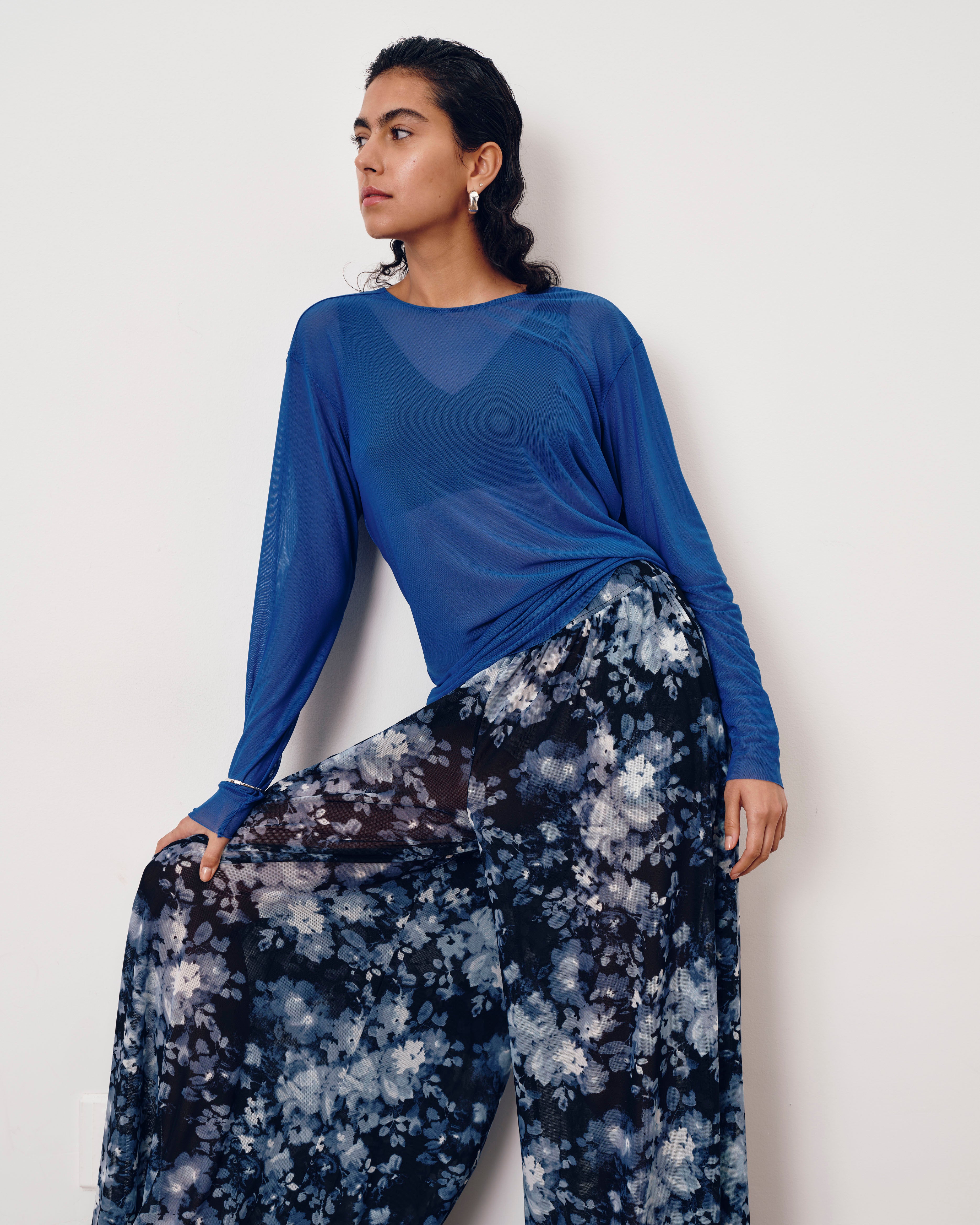 Thames Mesh Pants - Tumbling Bouquet Print - Image 2